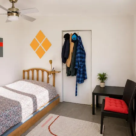 Two-bedroom With Large Terrace And Private Parking * Sète
