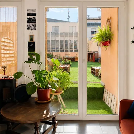 Two-bedroom With Large Terrace And Private Parking Sète